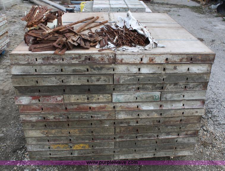 image for item 4914 Symons concrete forms