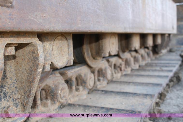 image for item 4960 1985 Caterpillar 235BH excavator