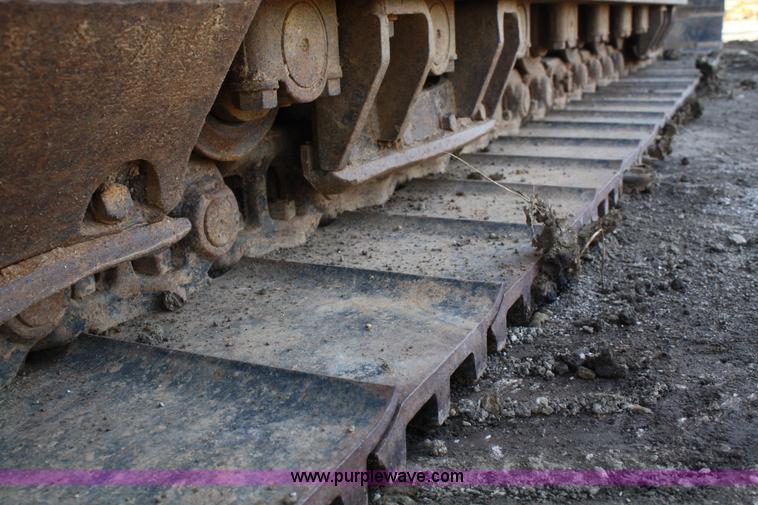 image for item 4960 1985 Caterpillar 235BH excavator