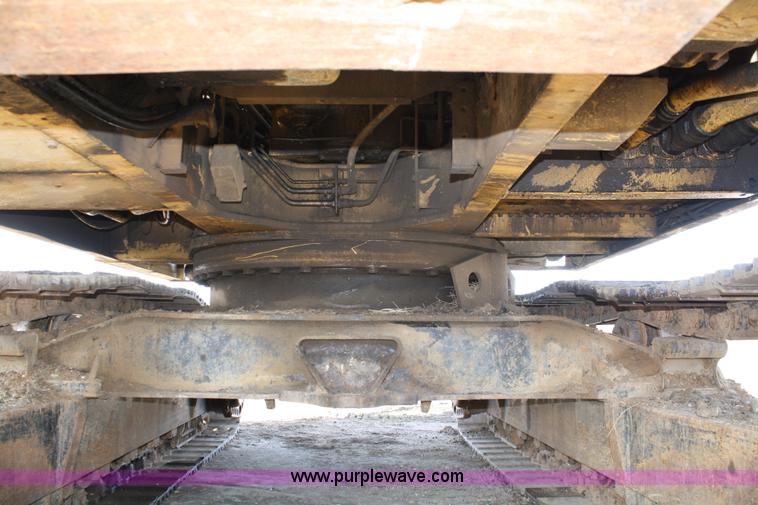 image for item 4960 1985 Caterpillar 235BH excavator