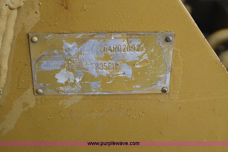 image for item 4960 1985 Caterpillar 235BH excavator