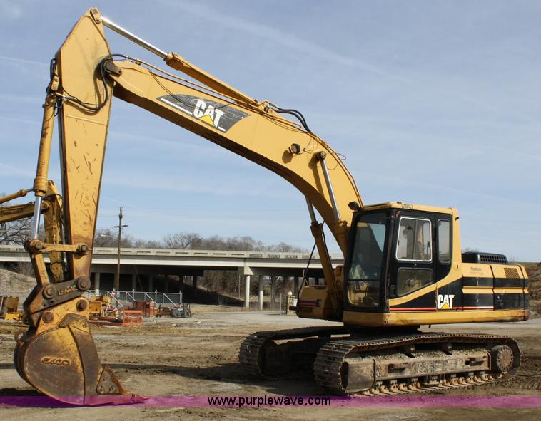 image for item 4961 1996 Caterpillar 320B excavator