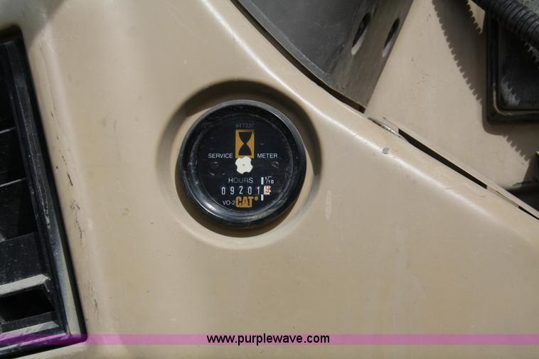 image for item 4961 1996 Caterpillar 320B excavator