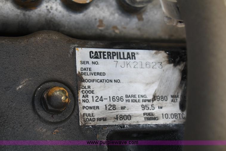 image for item 4961 1996 Caterpillar 320B excavator