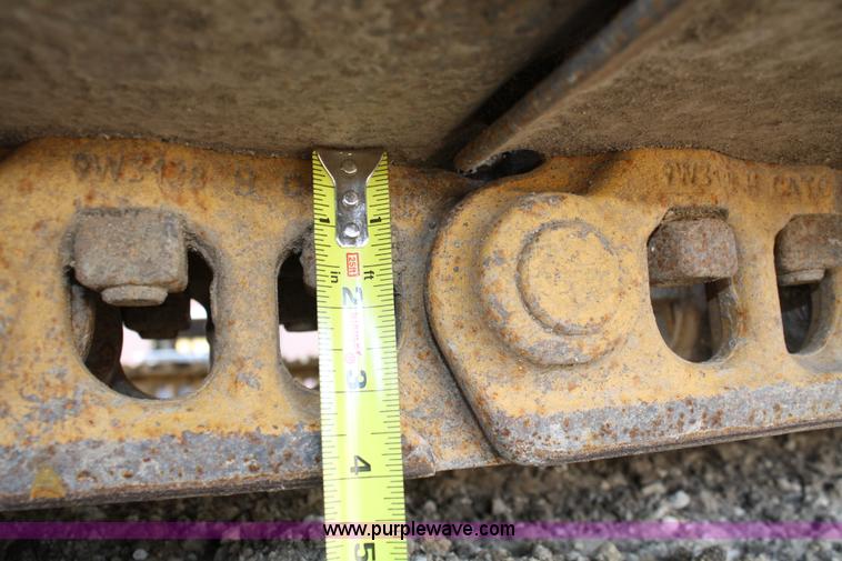 image for item 4961 1996 Caterpillar 320B excavator