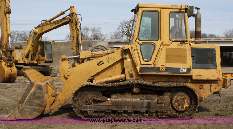image for item 4964 1992 Caterpillar 953 track loader