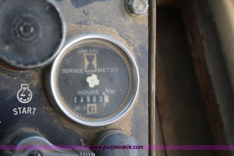 image for item 4964 1992 Caterpillar 953 track loader