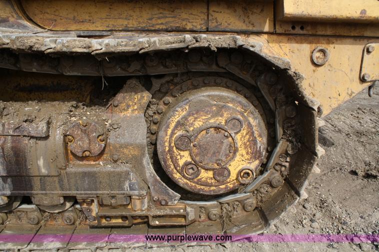 image for item 4964 1992 Caterpillar 953 track loader