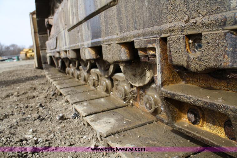 image for item 4964 1992 Caterpillar 953 track loader