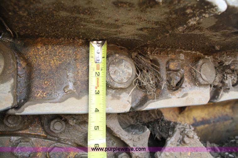 image for item 4964 1992 Caterpillar 953 track loader