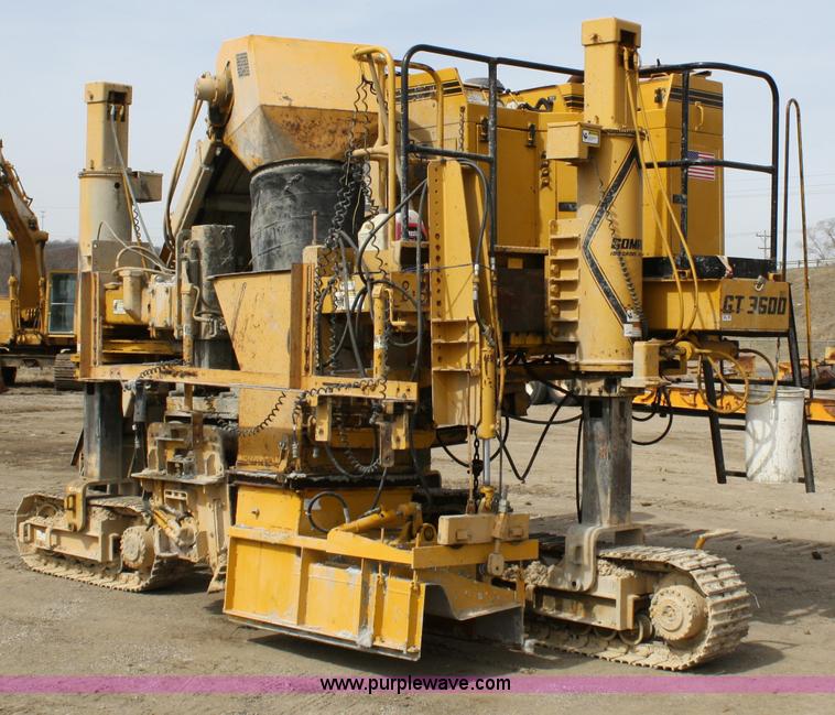 image for item 4965 Gomaco GT3600 curb machine
