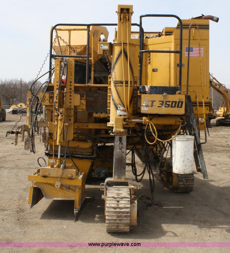 image for item 4965 Gomaco GT3600 curb machine