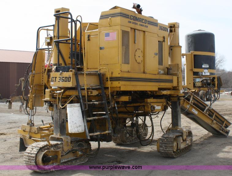 image for item 4965 Gomaco GT3600 curb machine