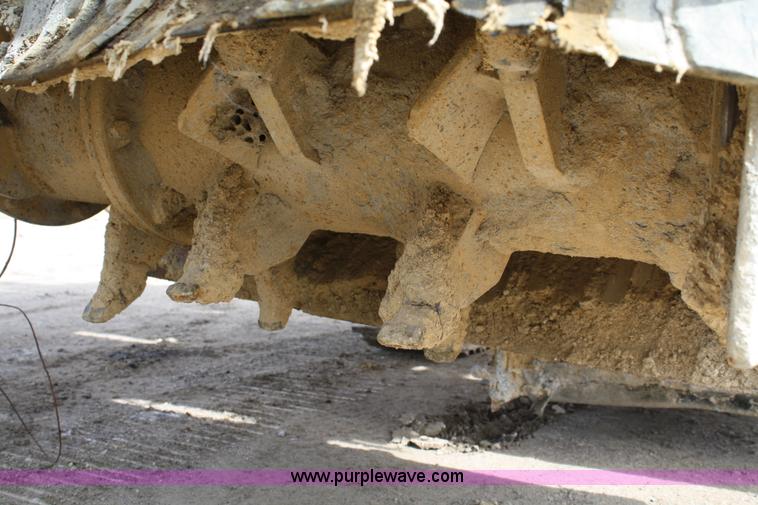 image for item 4965 Gomaco GT3600 curb machine