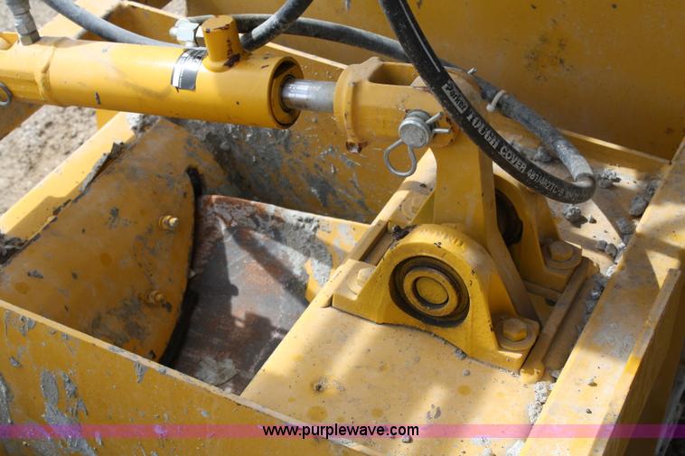 image for item 4965 Gomaco GT3600 curb machine