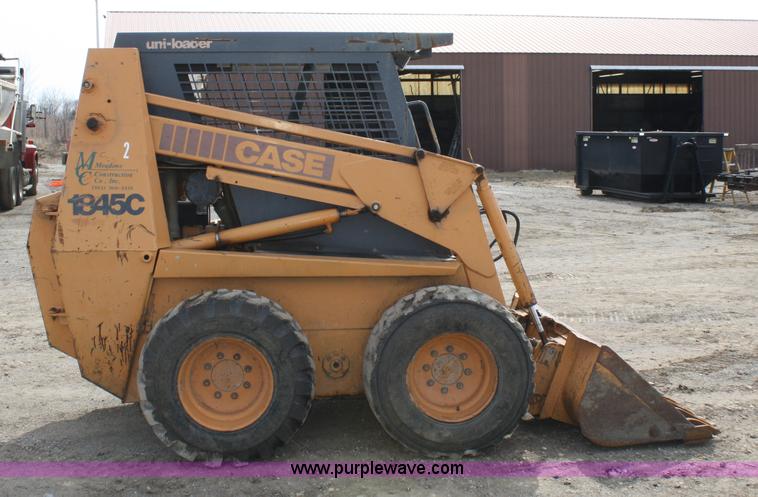image for item 4969 1996 Case 1845C skid steer
