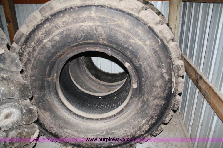 image for item 5115 (3) 23.5R25 tires