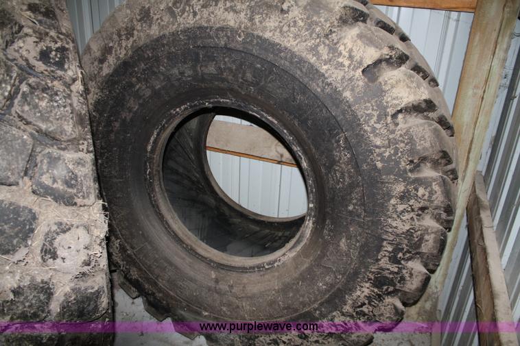 image for item 5115 (3) 23.5R25 tires