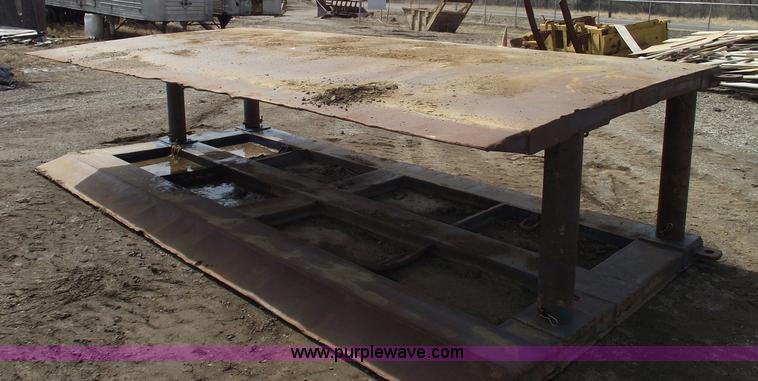 image for item 5372 Trench shore box