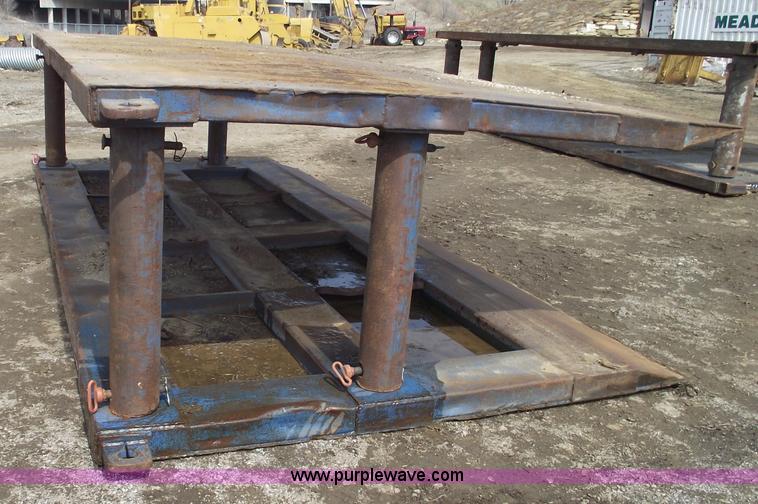 image for item 5372 Trench shore box