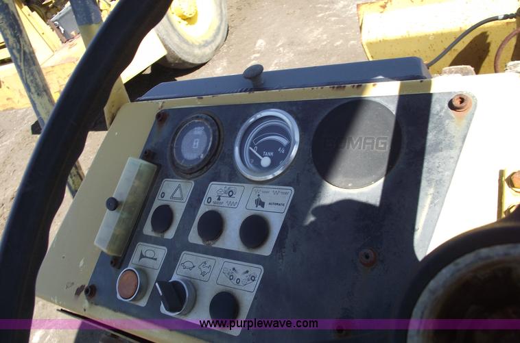 image for item 5587 Bomag 142 PDB-2 sheeps foot roller