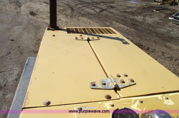 image for item 5587 Bomag 142 PDB-2 sheeps foot roller