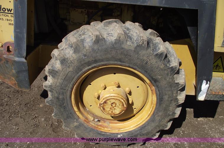 image for item 5587 Bomag 142 PDB-2 sheeps foot roller