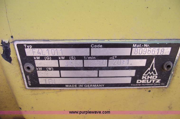 image for item 5587 Bomag 142 PDB-2 sheeps foot roller