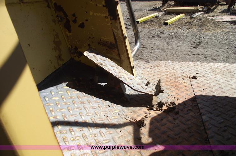 image for item 5587 Bomag 142 PDB-2 sheeps foot roller