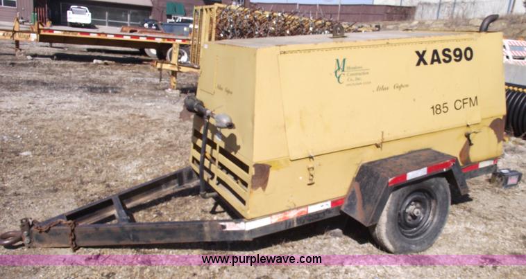 image for item 5590 1991 Atlas Copco air compressor
