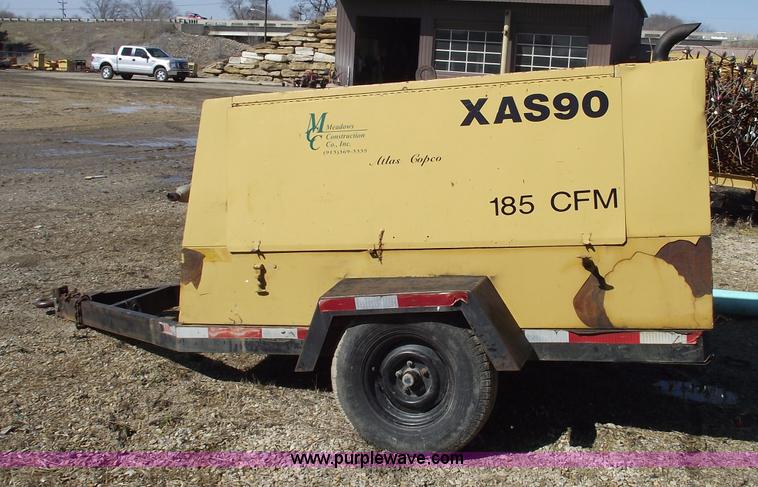 image for item 5590 1991 Atlas Copco air compressor