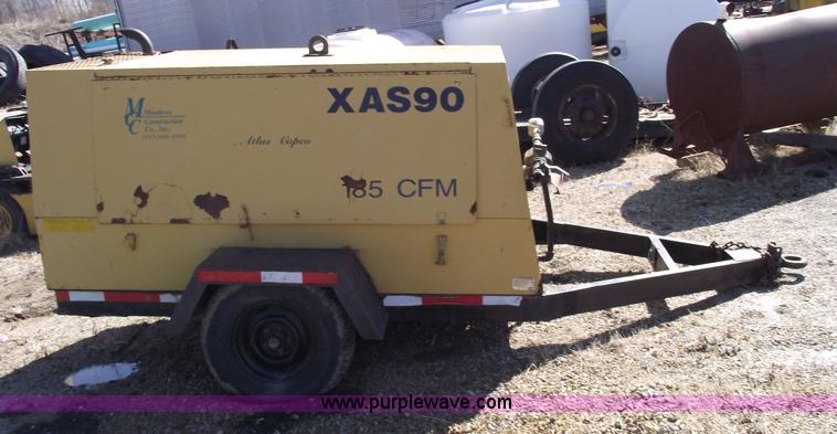 image for item 5590 1991 Atlas Copco air compressor
