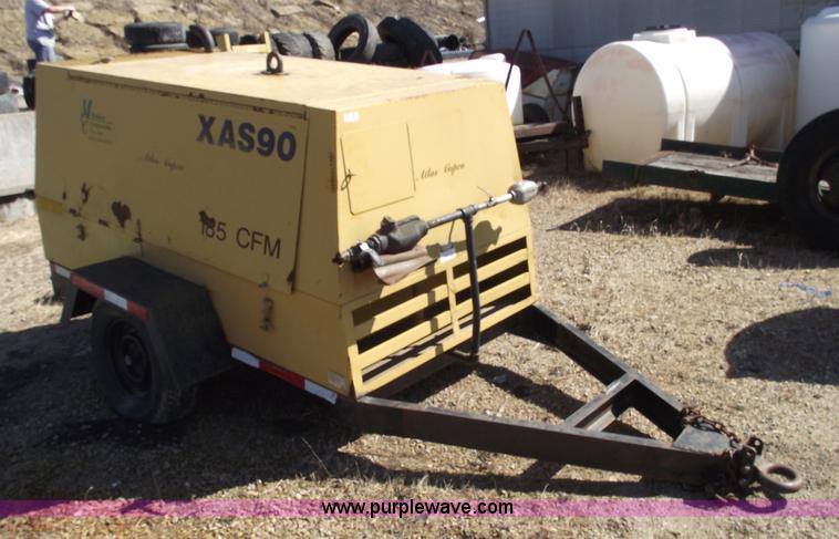 image for item 5590 1991 Atlas Copco air compressor