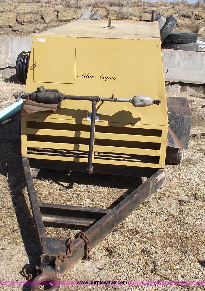 image for item 5590 1991 Atlas Copco air compressor
