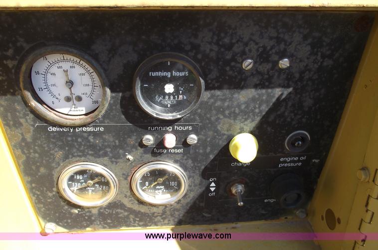 image for item 5590 1991 Atlas Copco air compressor