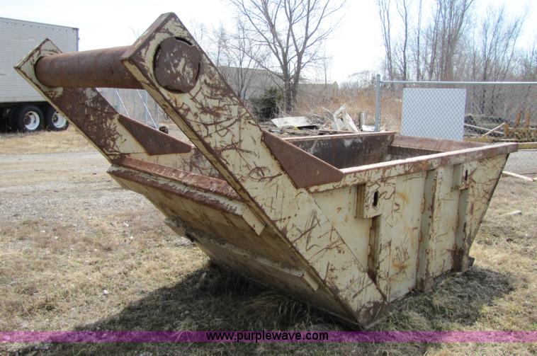 image for item 8654 Gravel box