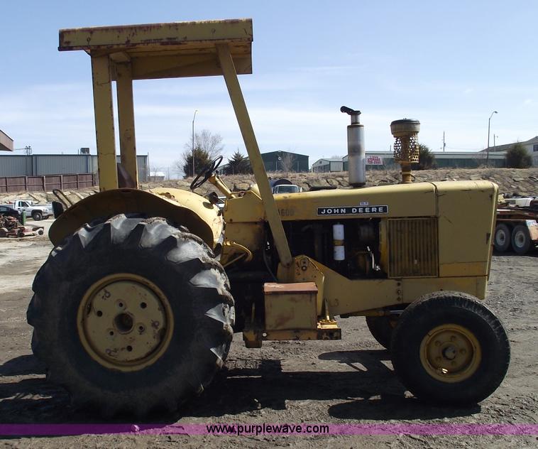 image for item 9562 John Deere 648 tractor with canopy