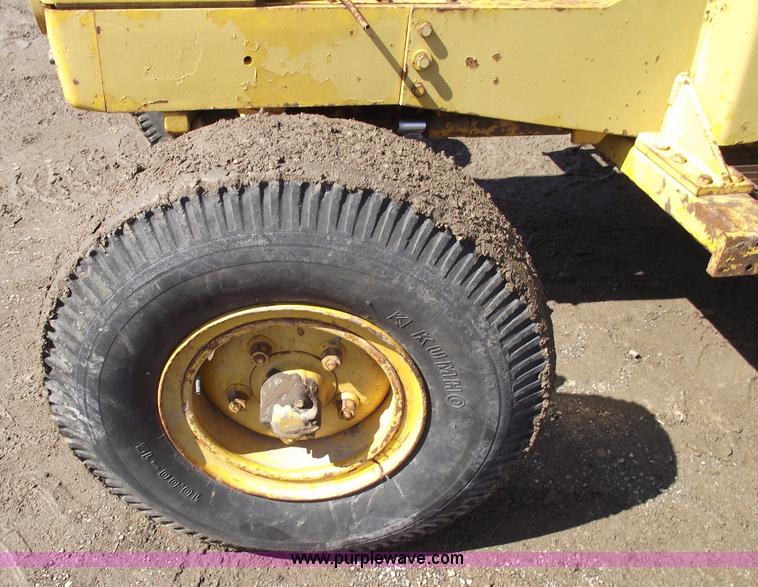 image for item 9562 John Deere 648 tractor with canopy