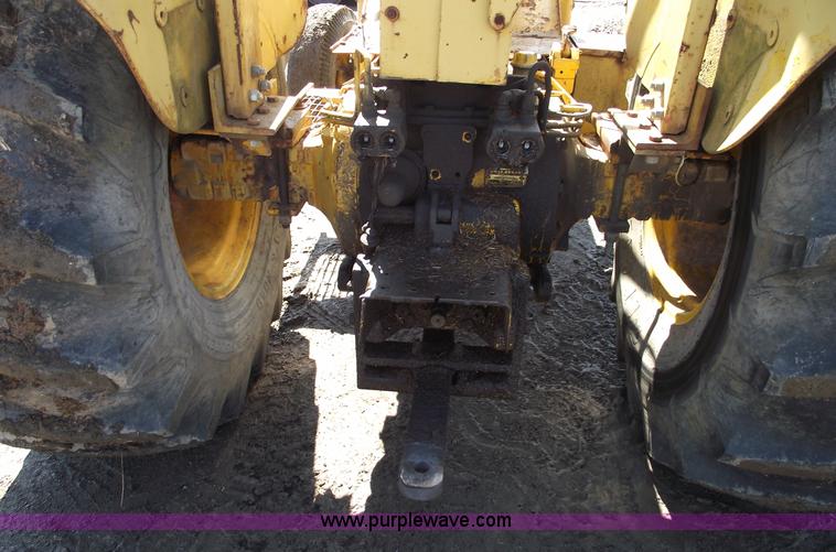 image for item 9562 John Deere 648 tractor with canopy