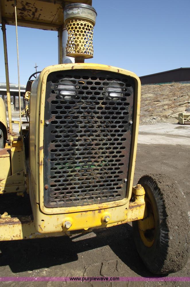 image for item 9562 John Deere 648 tractor with canopy