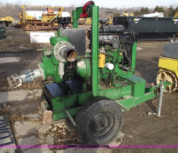 image for item 9566 Godwin towable four inch trash pump