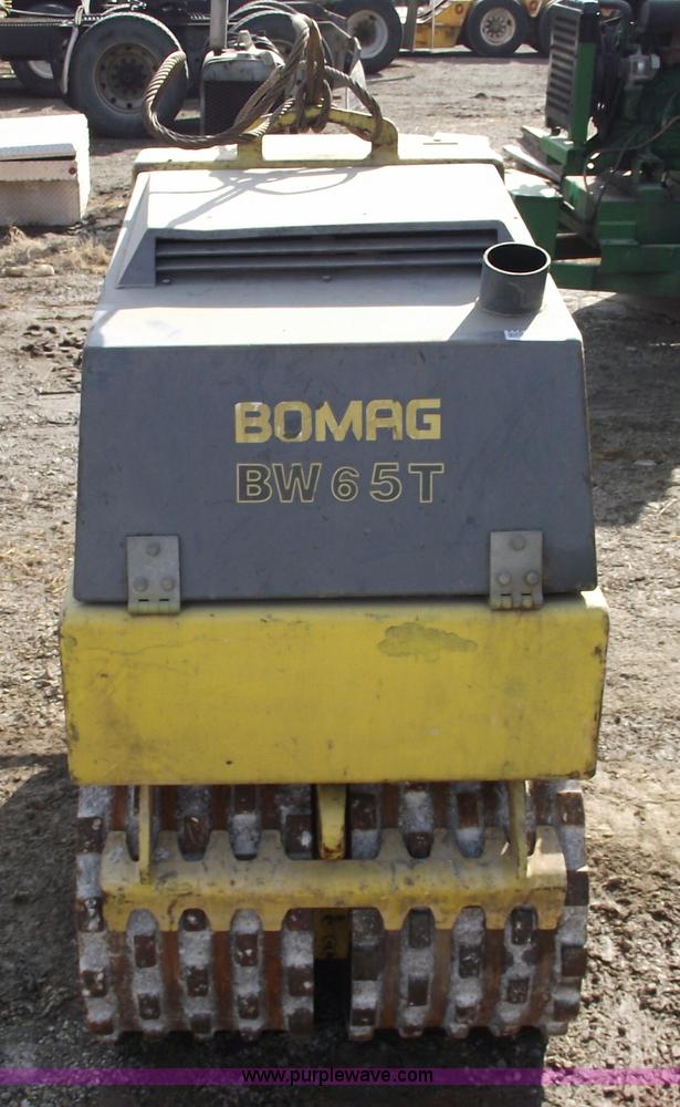 image for item 9567 Bomag GW65T walk behind compactor