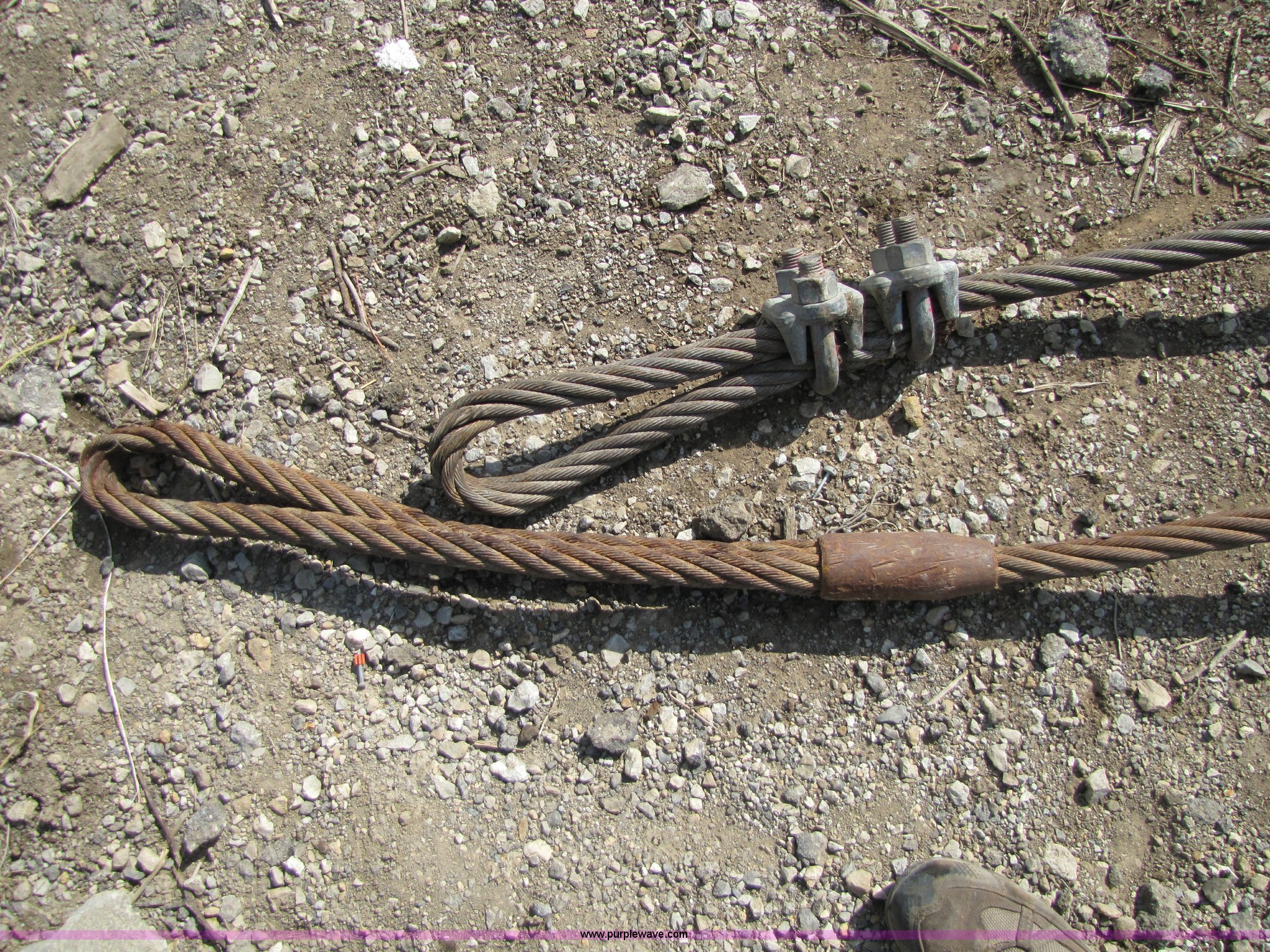 Assorted cable pipe chokers in Tonganoxie, KS Item 8700 sold Purple