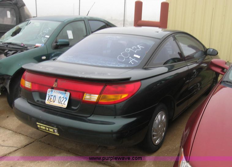 image for item 2324 1997 Saturn SC1