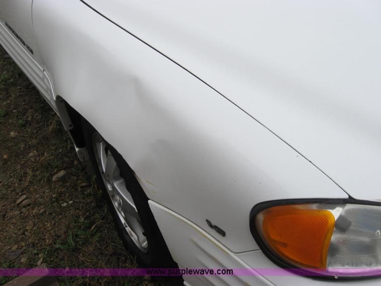 image for item 2326 1999 Pontiac Grand Am SE