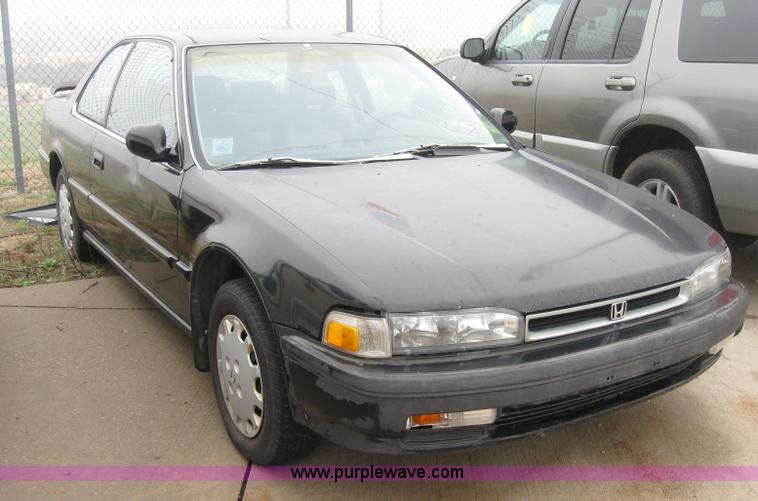 image for item 2330 1991 Honda Accord LX