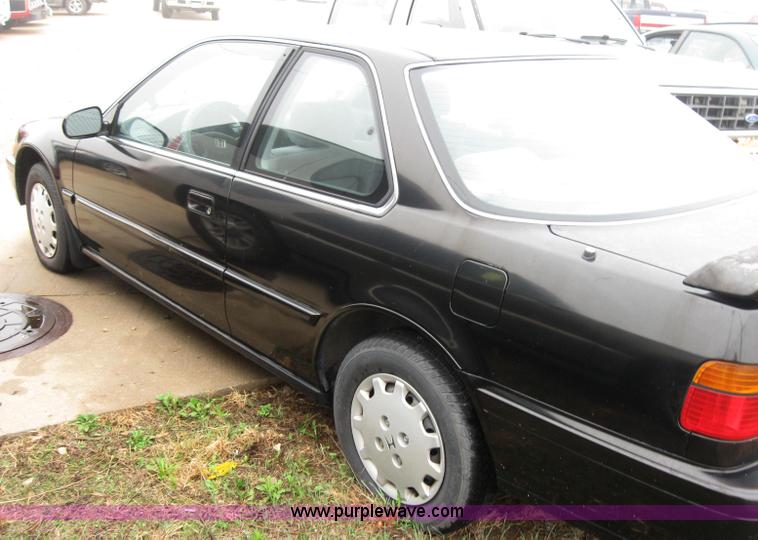 image for item 2330 1991 Honda Accord LX