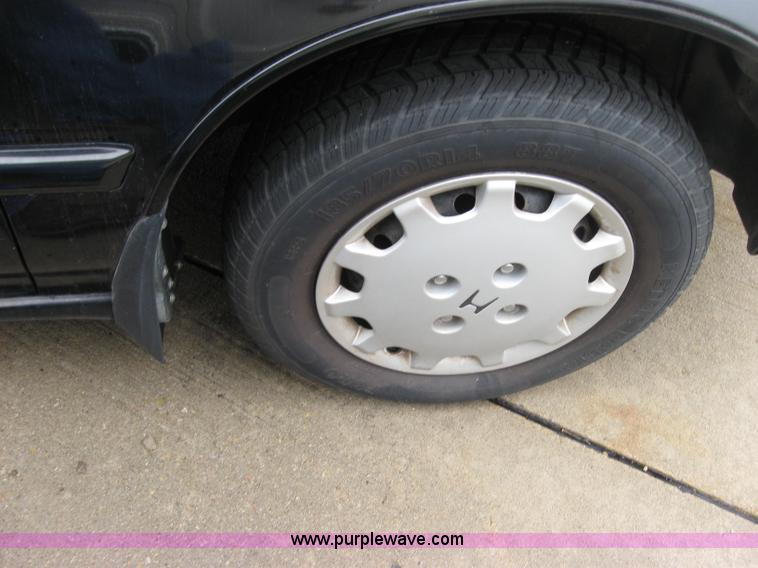 image for item 2330 1991 Honda Accord LX