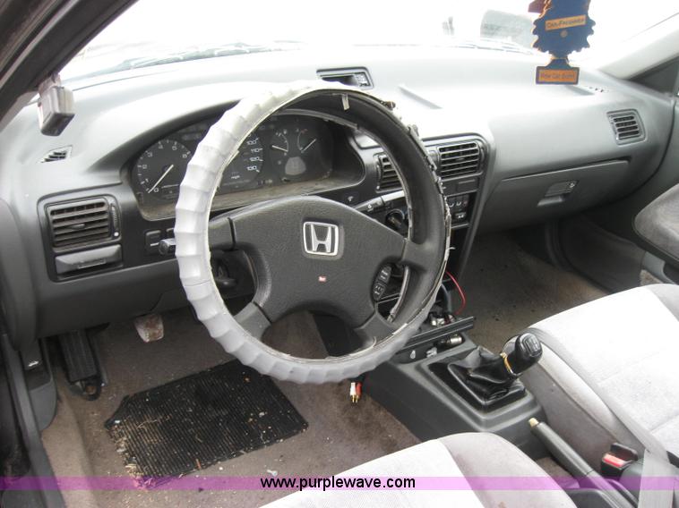 image for item 2330 1991 Honda Accord LX