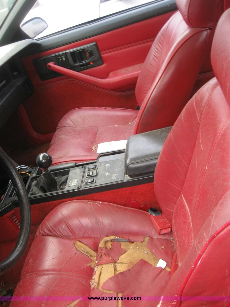 image for item 2332 1991 Chevrolet Camaro RS